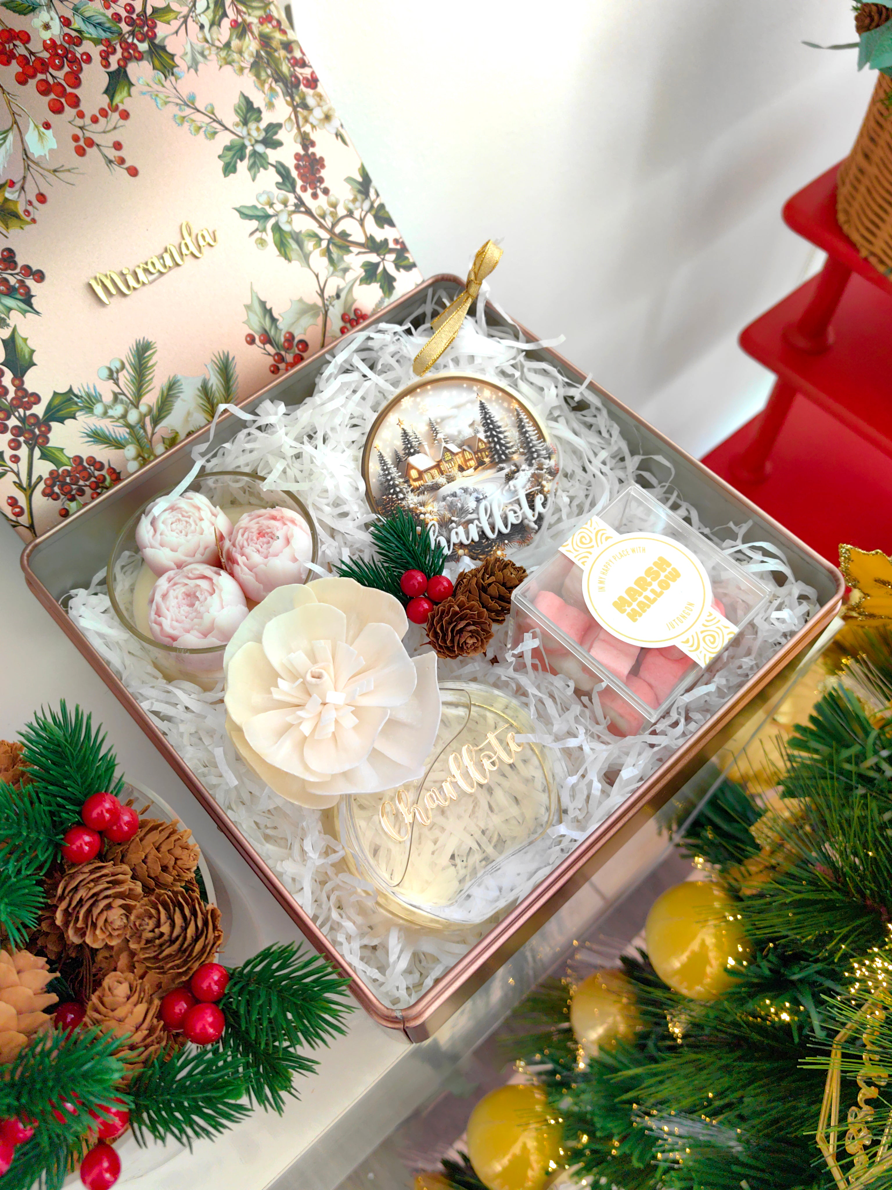 Christmas 6 Piece Gift Box